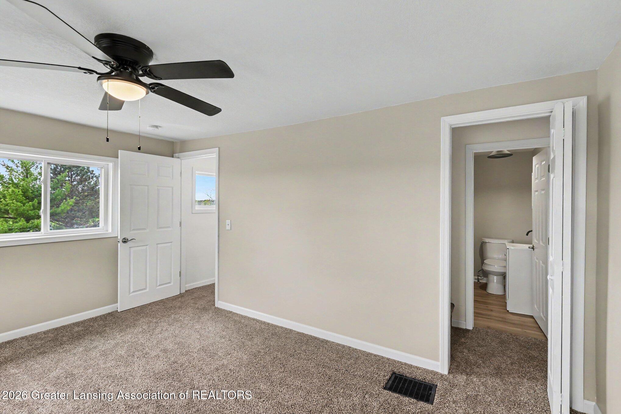 837 North Aurelius Road Mason, MI 48854 - Photo 18 of 26 018_file_2382