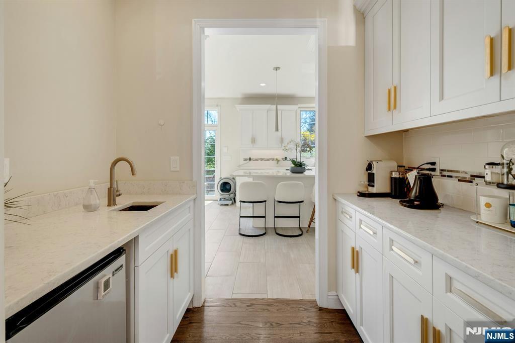 26 Sunset Road Livingston, NJ 07039 - Photo 18 of 39