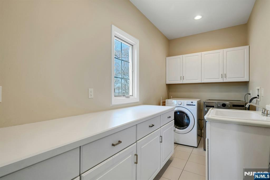 26 Sunset Road Livingston, NJ 07039 - Photo 20 of 39