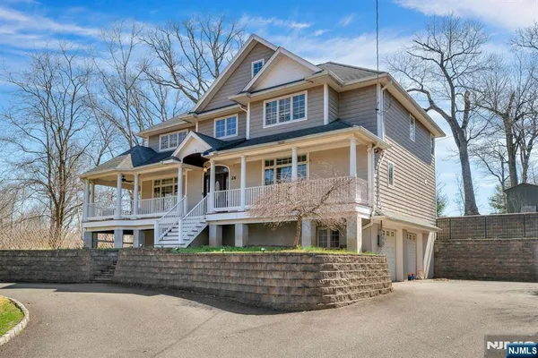 $1,700,000 | 26 Sunset Road, Livingston, NJ 07039