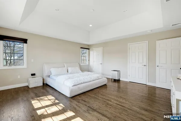 $1,700,000 | 26 Sunset Road, Livingston, NJ 07039