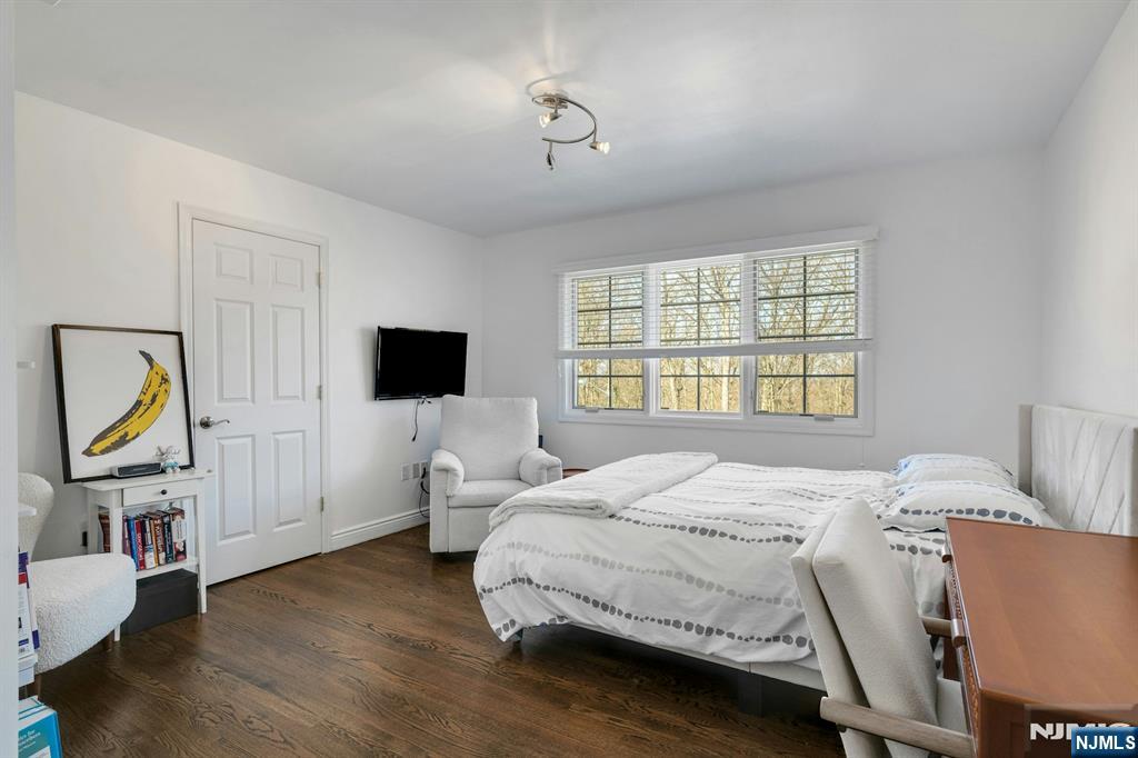 26 Sunset Road Livingston, NJ 07039 - Photo 25 of 39