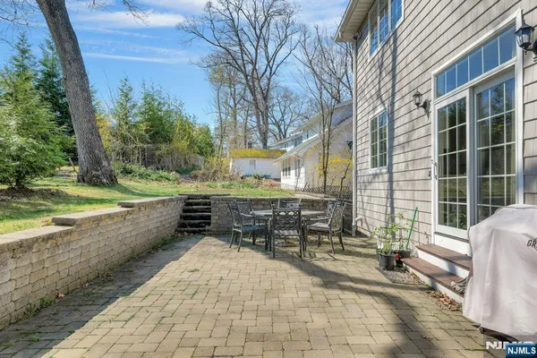 $1,700,000 | 26 Sunset Road, Livingston, NJ 07039