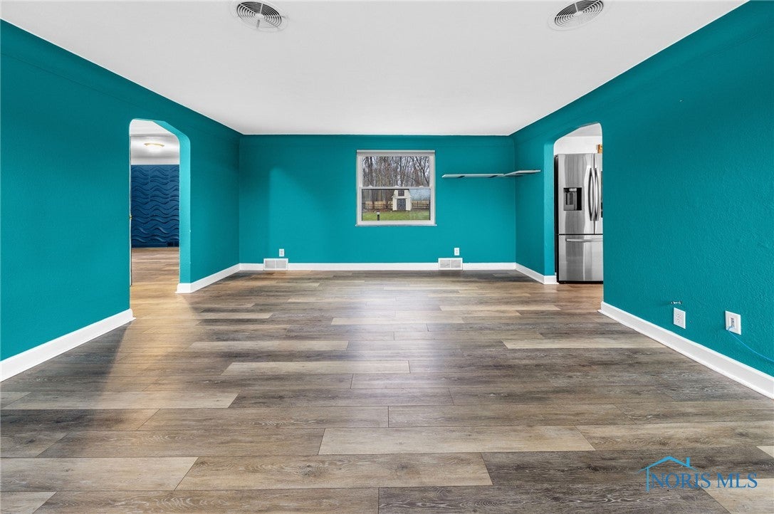 2235 King Road Toledo, OH 43617 - Photo 6 of 36 Gallery Image 6