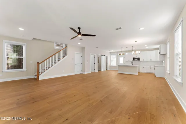 $379,000 | 32 East 10th Street, Jacksonville, FL 32206