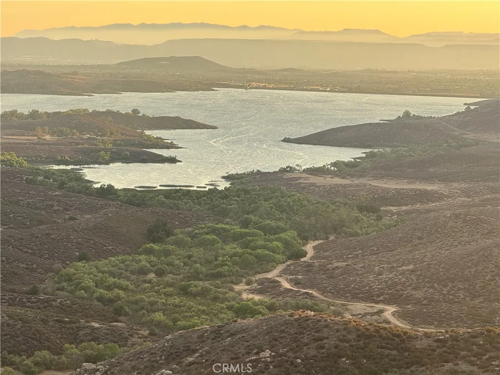 0 Lake Summit Drive Temecula, CA 92590 - Photo 21 of 25 a view of an ocean beach