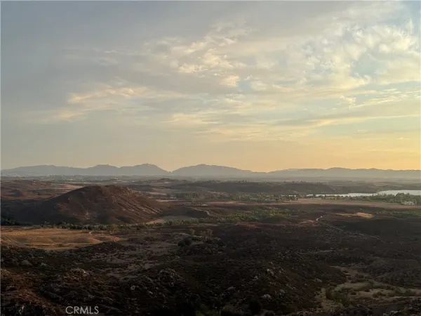 $320,000 | 0 Lake Summit Drive, Temecula, CA 92590