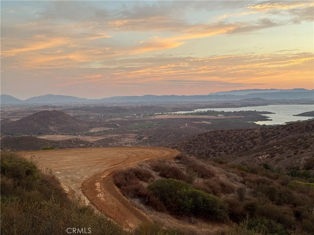 0 Lake Summit Drive Temecula, CA 92590 - Photo 4 of 25 a view of an ocean and mountain