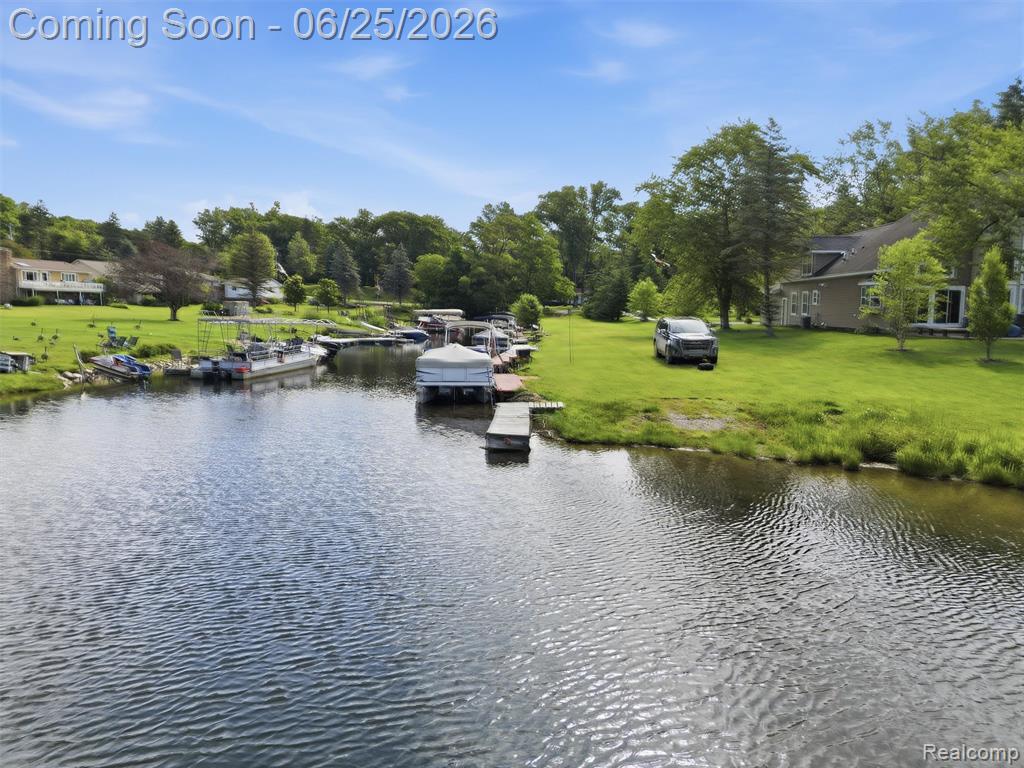 10288 Carmer Road Fenton, MI 48430 - Photo 4 of 52