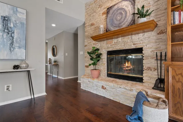 $1,975 | 20807 Boggy Ford Road, Lago Vista, TX 78645