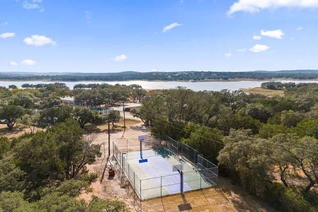 $1,975 | 20807 Boggy Ford Road, Lago Vista, TX 78645