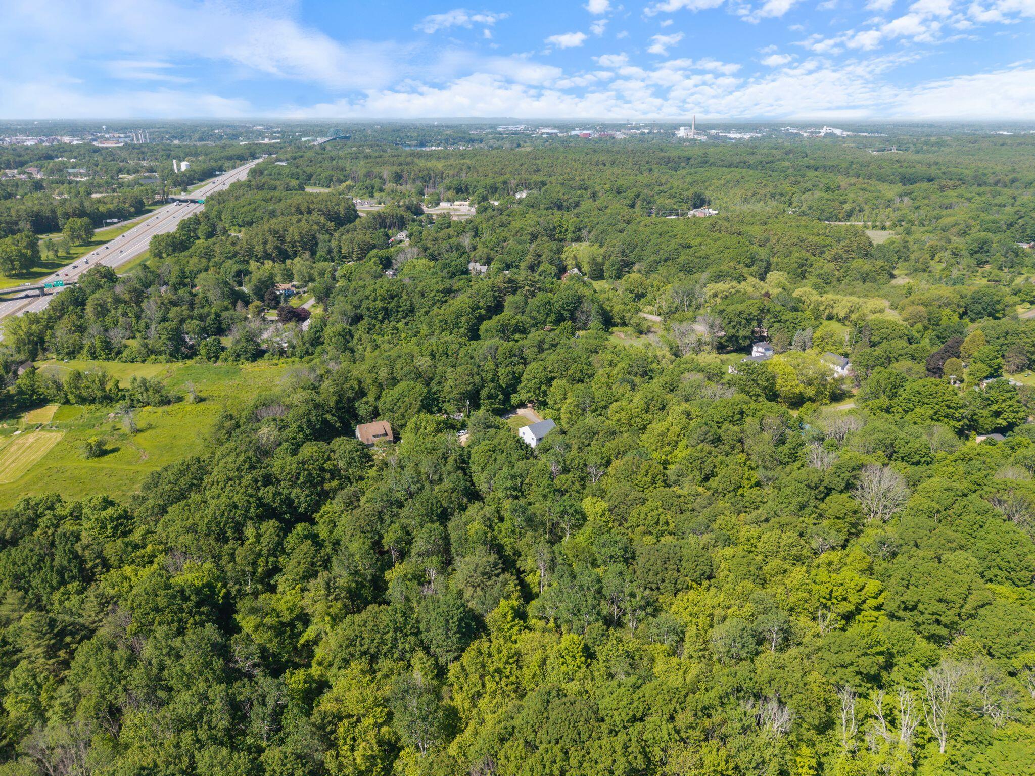 6 Applegate Lane Kittery, ME 03904 - Photo 12 of 13 6 Applegate Southerly aerial