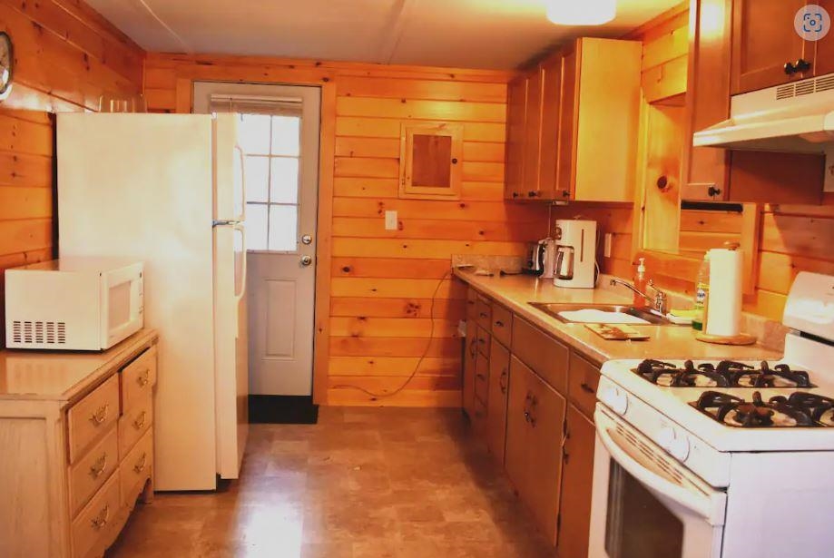 41 Lang Road Washington, NH 03280 - Photo 5 of 7 Gallery Image 5
