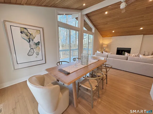 $2,195,000 | 17 Clover Lane, Westport, CT 06880