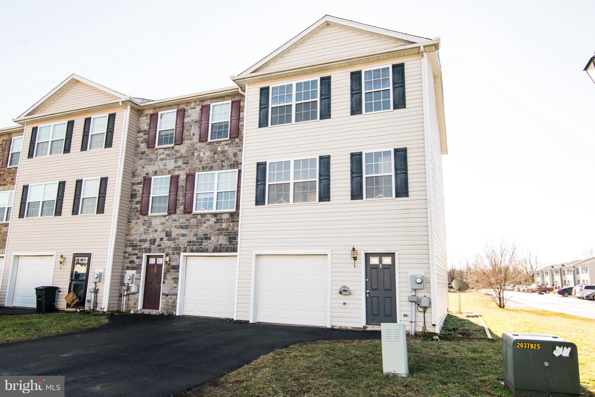 8 Silas Inwood, WV 25428 - Photo 4 of 27