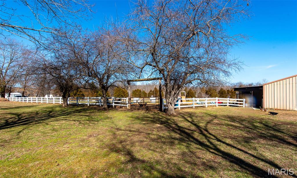 1864 North Bend Road Union, MO 63084 - Photo 18 of 54