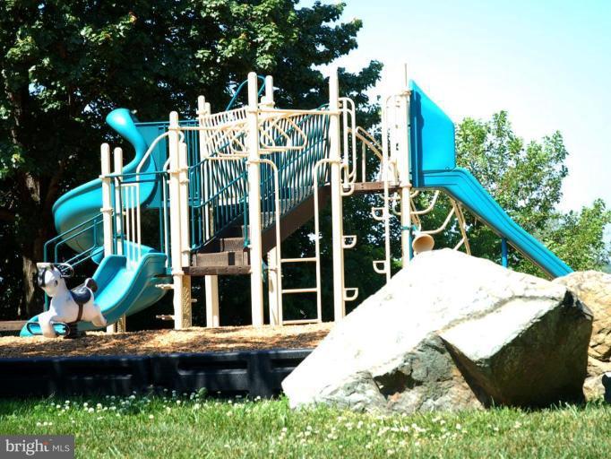 73 Timber Rock Road Gaithersburg, MD 20878 - Photo 24 of 25 Playground