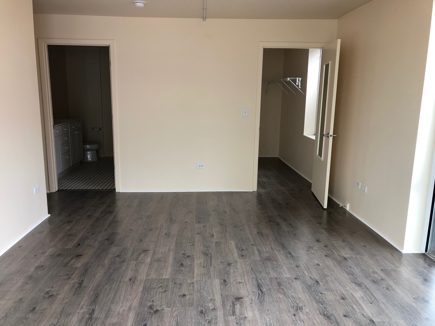 1640 Maple Avenue, Unit 502 Evanston, IL 60201 - Photo 6 of 12