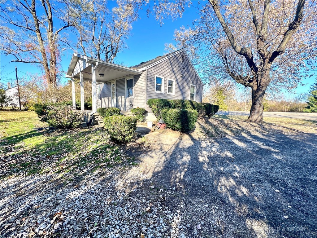 3145 Troy Road Springfield, OH 45504 - Photo 20 of 32