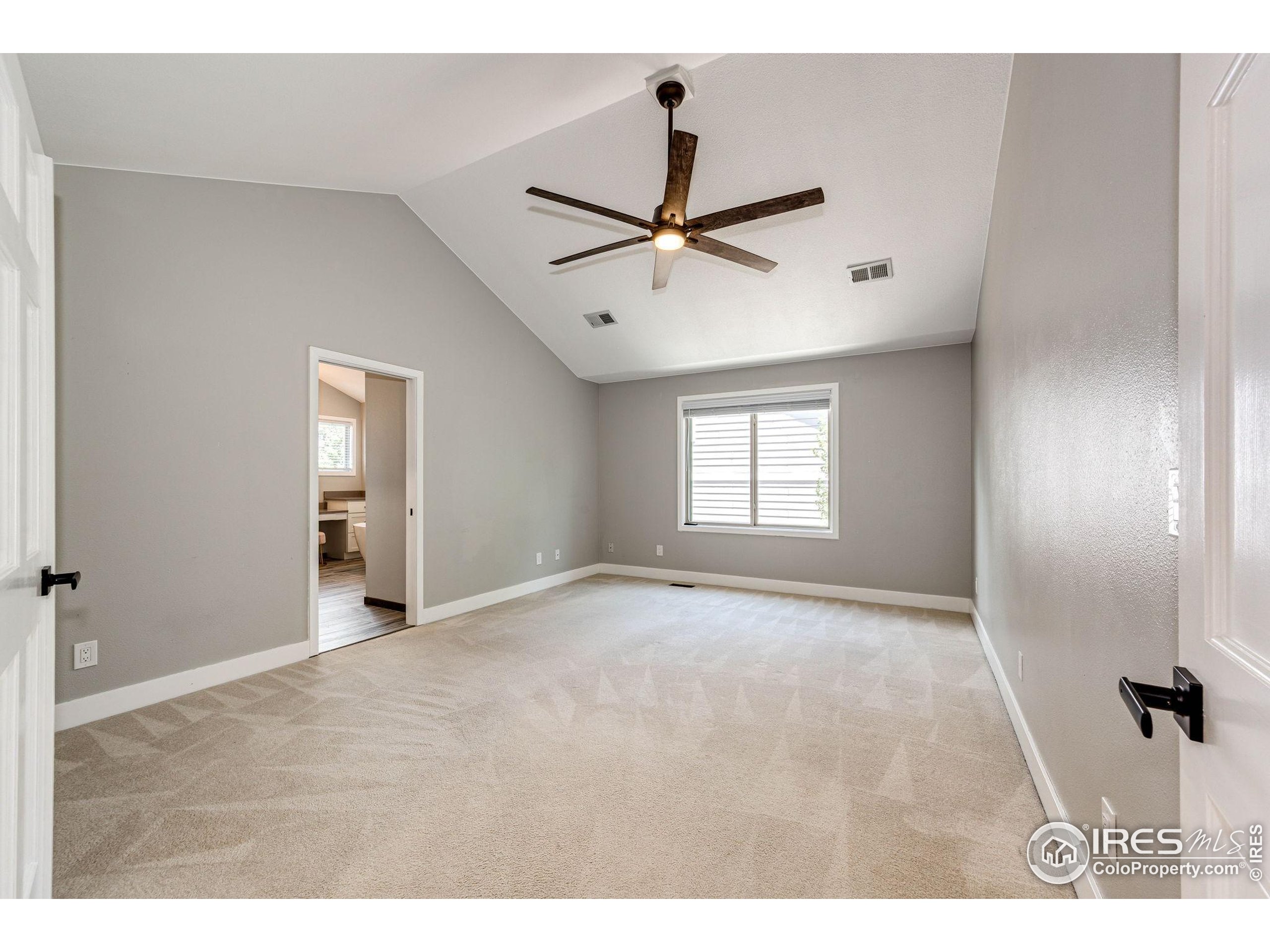 9409 Prairie View Drive Highlands Ranch, CO 80126 - Photo 23 of 50