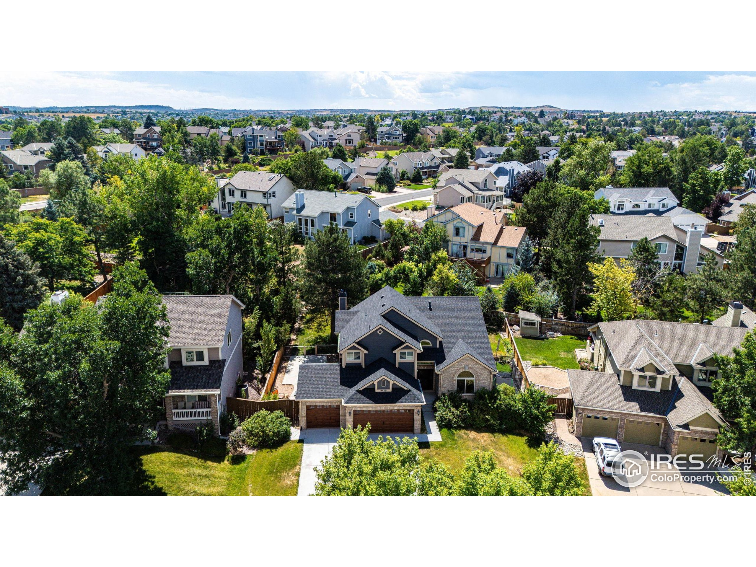 9409 Prairie View Drive Highlands Ranch, CO 80126 - Photo 3 of 50