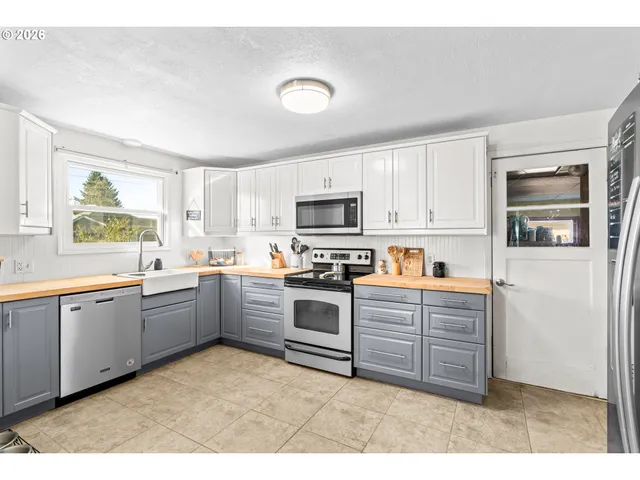 $349,900 | 1185 Franklin Street, Lebanon, OR 97355