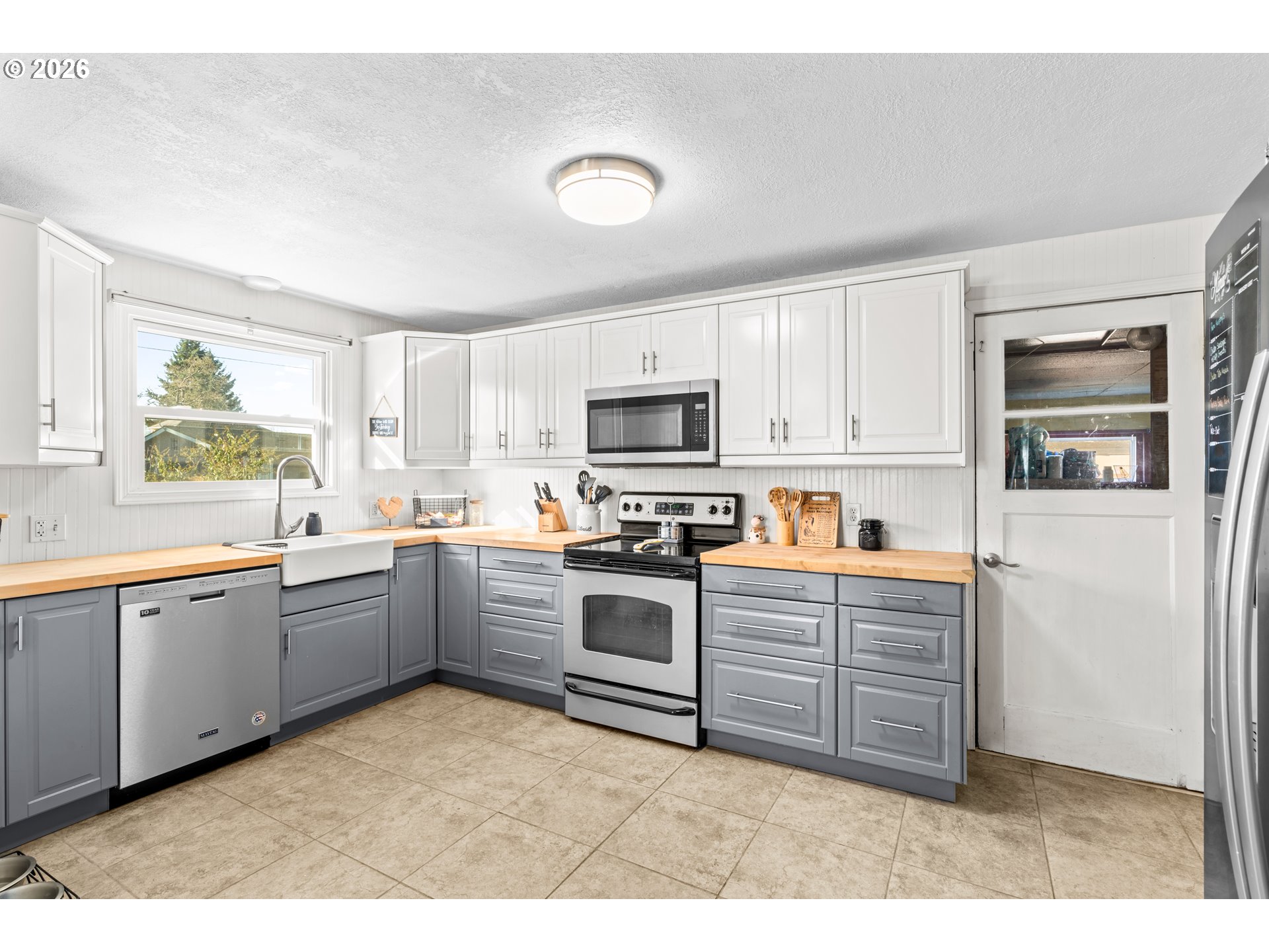 1185 Franklin Street Lebanon, OR 97355 - Photo 11 of 25