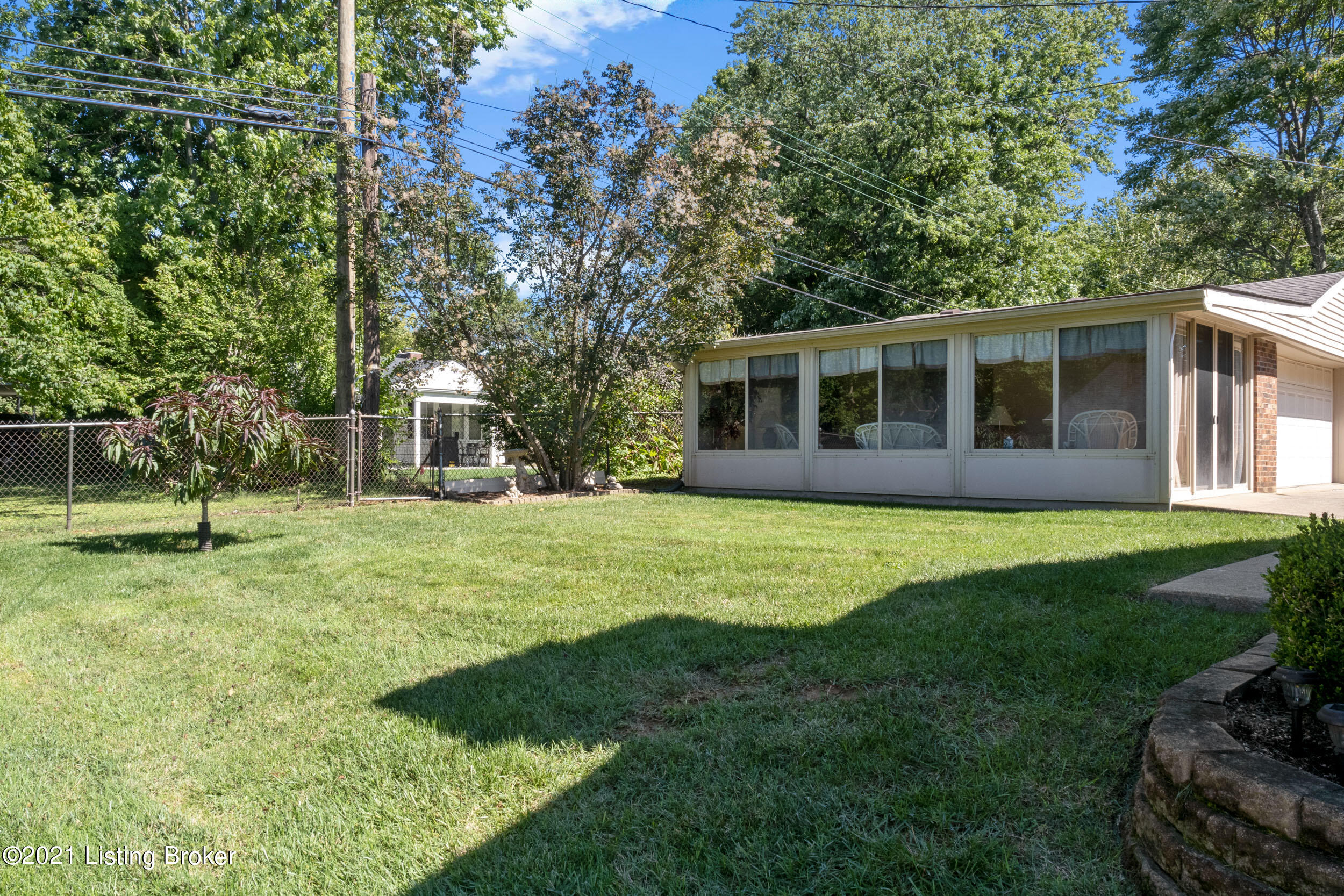 2102 Janlyn Road Louisville, KY 40299 - Photo 36 of 44 2102 Janlyn Rd-07