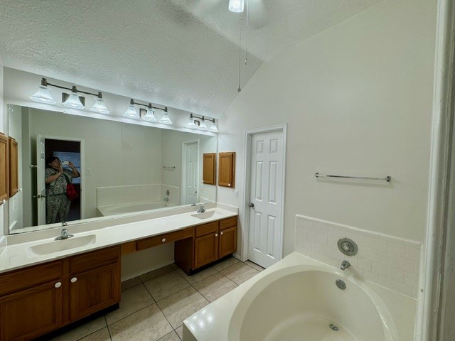 9035 Rippling Fields Drive Houston, TX 77064 - Photo 13 of 40