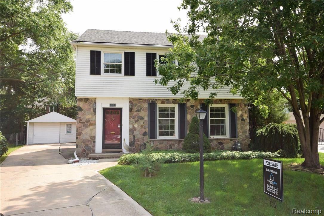 403 Roland Court Grosse Pointe, MI 48236 - Photo 1 of 22 DSC_0176.jpg