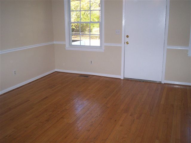 205 Stratford Road Greenville, SC 29605 - Photo 9 of 17 Gallery Image 9