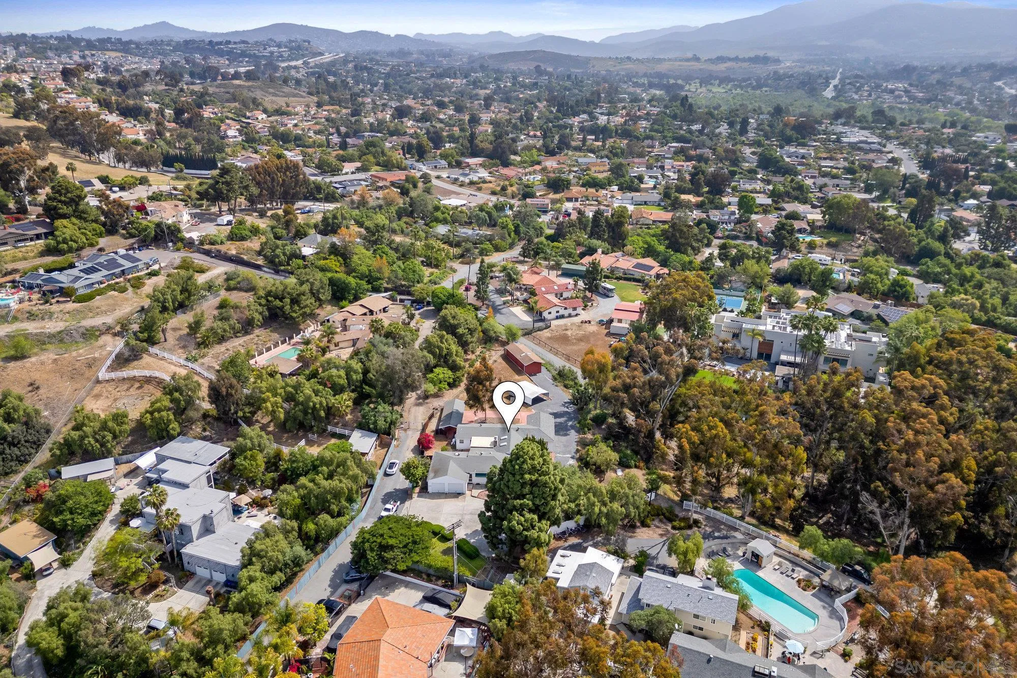 3335 Evergreen Road Bonita, CA 91902 - Photo 38 of 46 Gallery Image 38