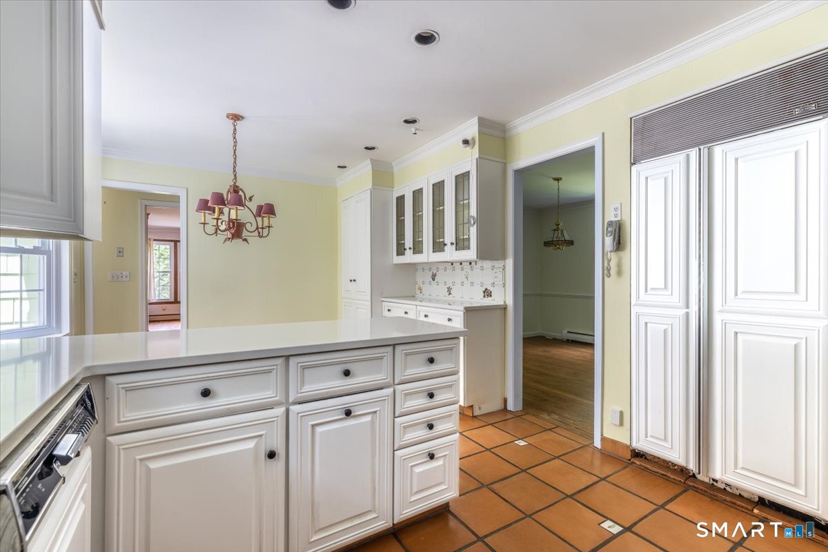4 Twist Hill Road Newtown, CT 06470 - Photo 12 of 39