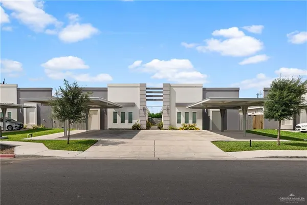 $1,350 | 3000 West Kenwood Street, Unit 3, Edinburg, TX 78541