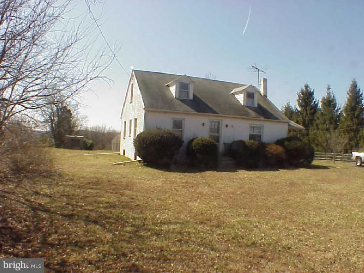 320 Ridge Road Phoenixville, PA 19460 - Photo 2 of 13