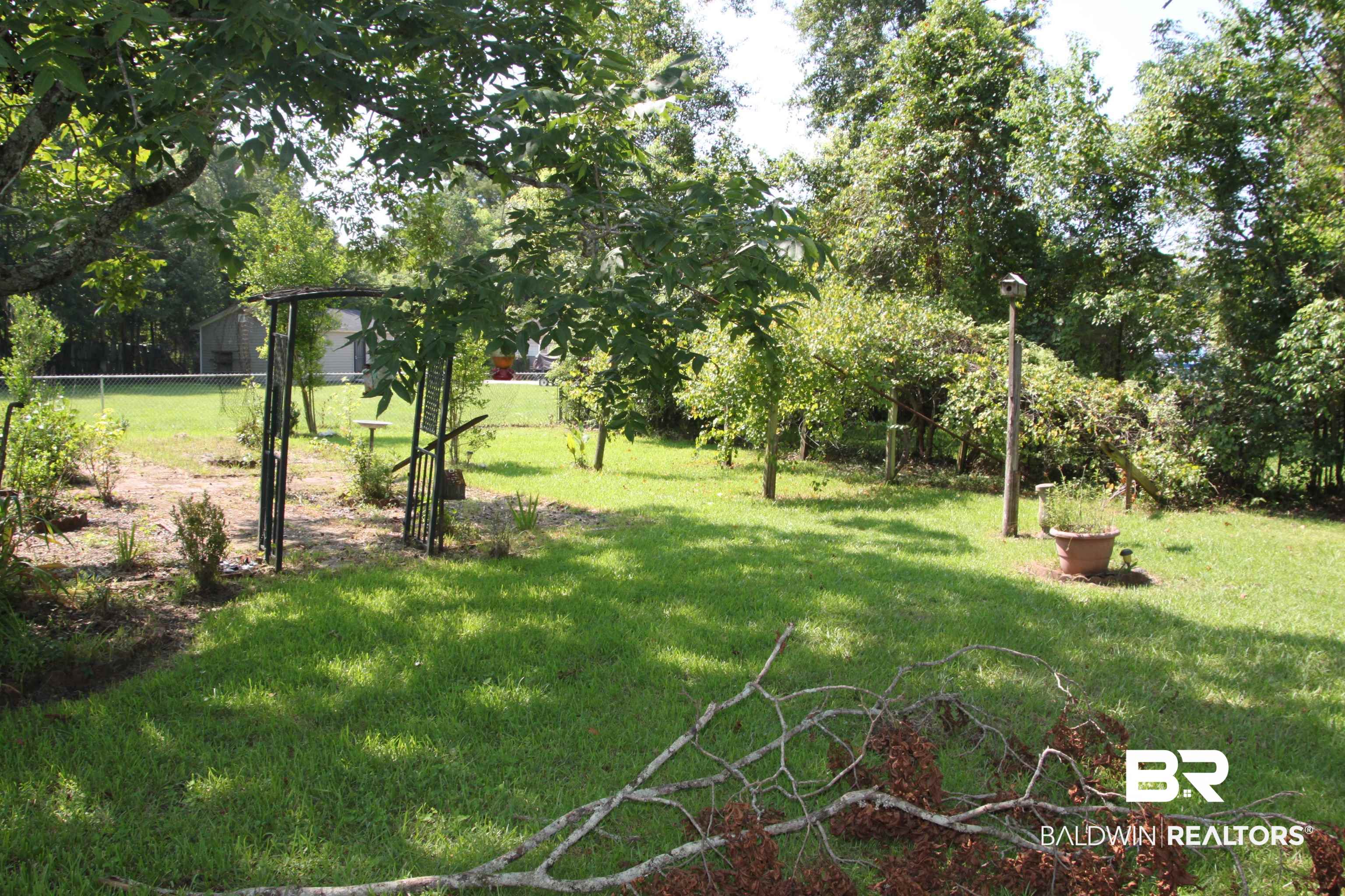 3511 Alba Club Road Mobile, AL 36605 - Photo 5 of 20