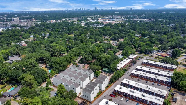 $2,450 | 2007 Bauer Drive, Unit E, Houston, TX 77080