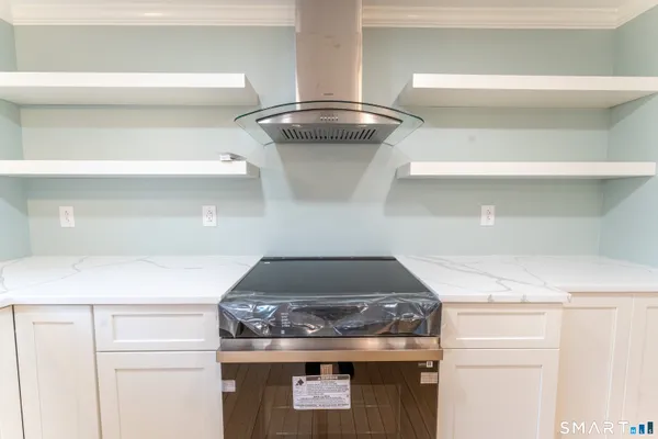 $474,900 | 125 Hagstrom Road, Thompson, CT 06255