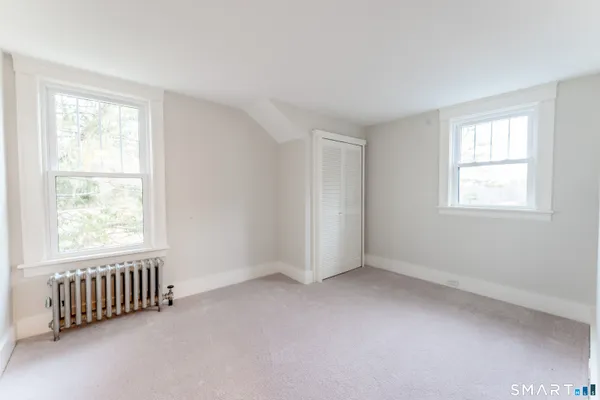 $474,900 | 125 Hagstrom Road, Thompson, CT 06255