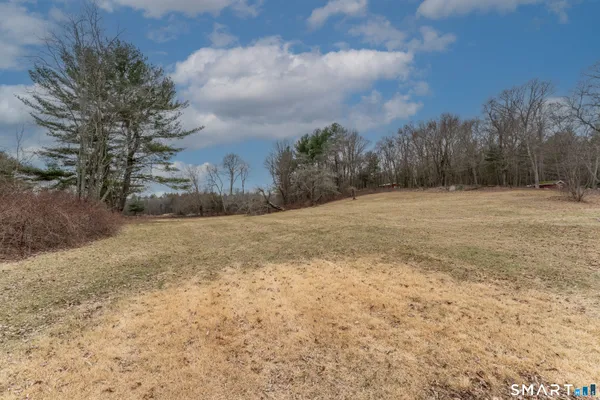 $474,900 | 125 Hagstrom Road, Thompson, CT 06255
