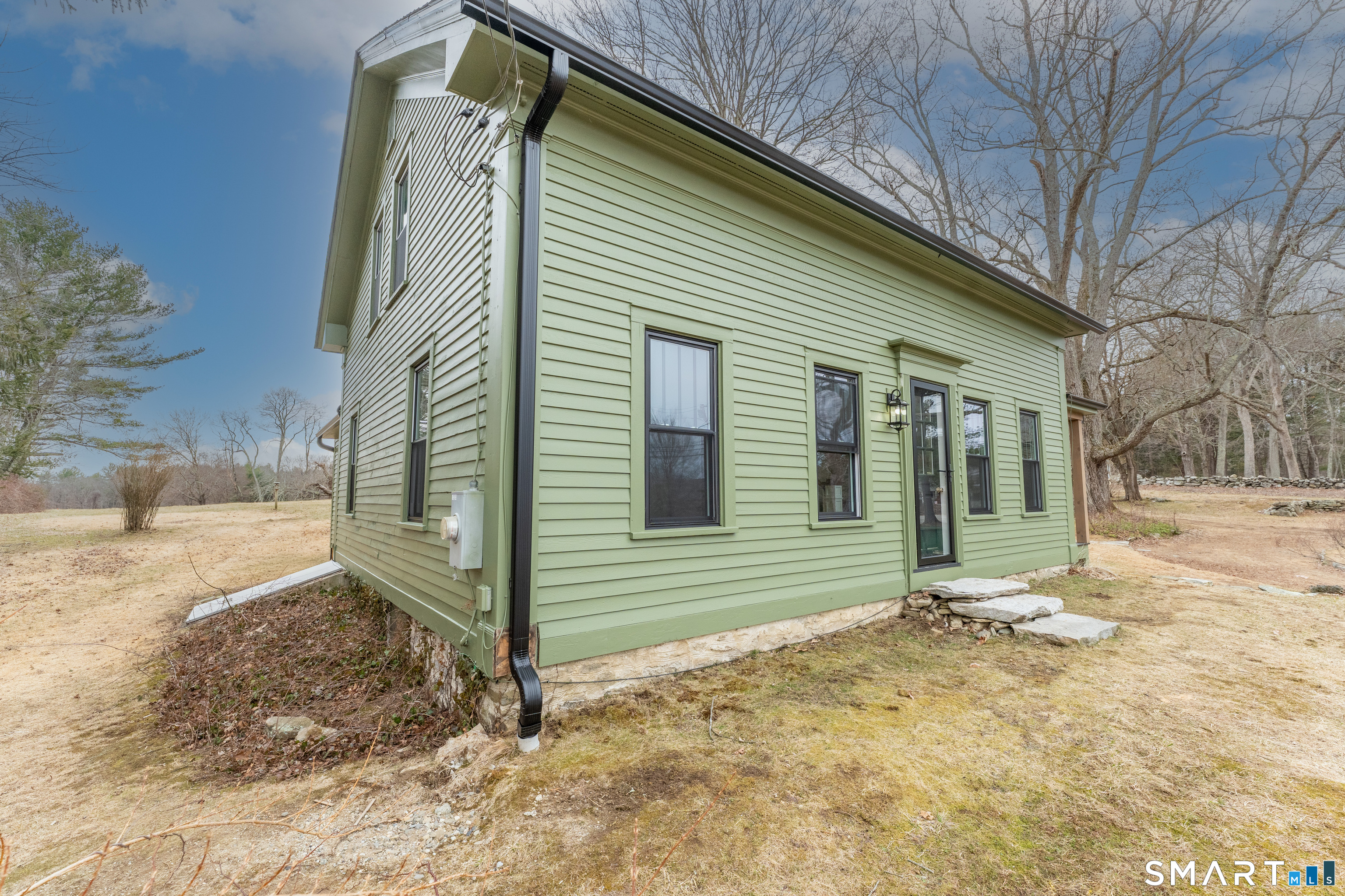 125 Hagstrom Road Thompson, CT 06255 - Photo 4 of 30