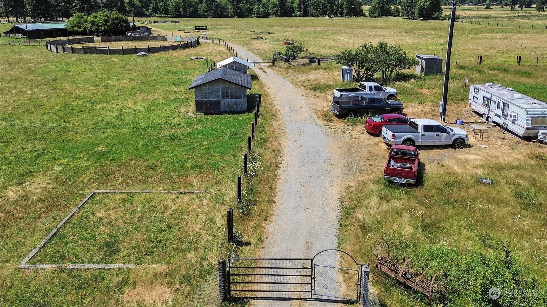 34020 40th Avenue South Roy, WA 98580 - Photo 2 of 28
