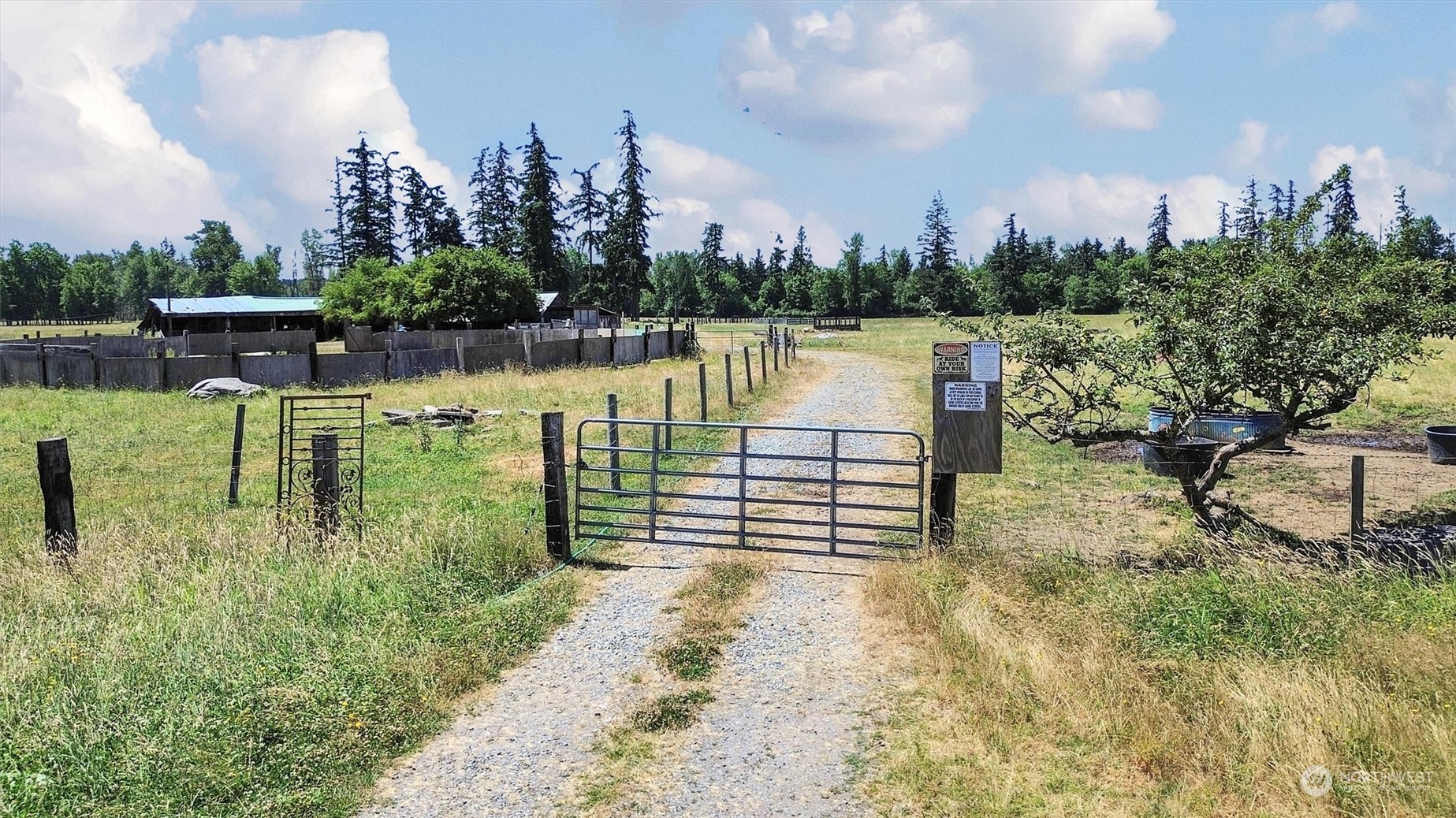 34020 40th Avenue South Roy, WA 98580 - Photo 5 of 28