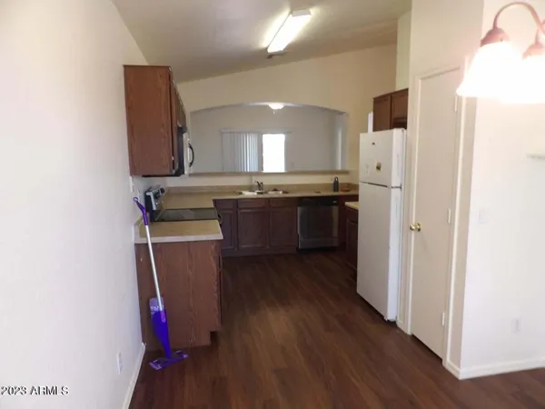 $1,550 | 23742 West Hidalgo Avenue, Buckeye, AZ 85326