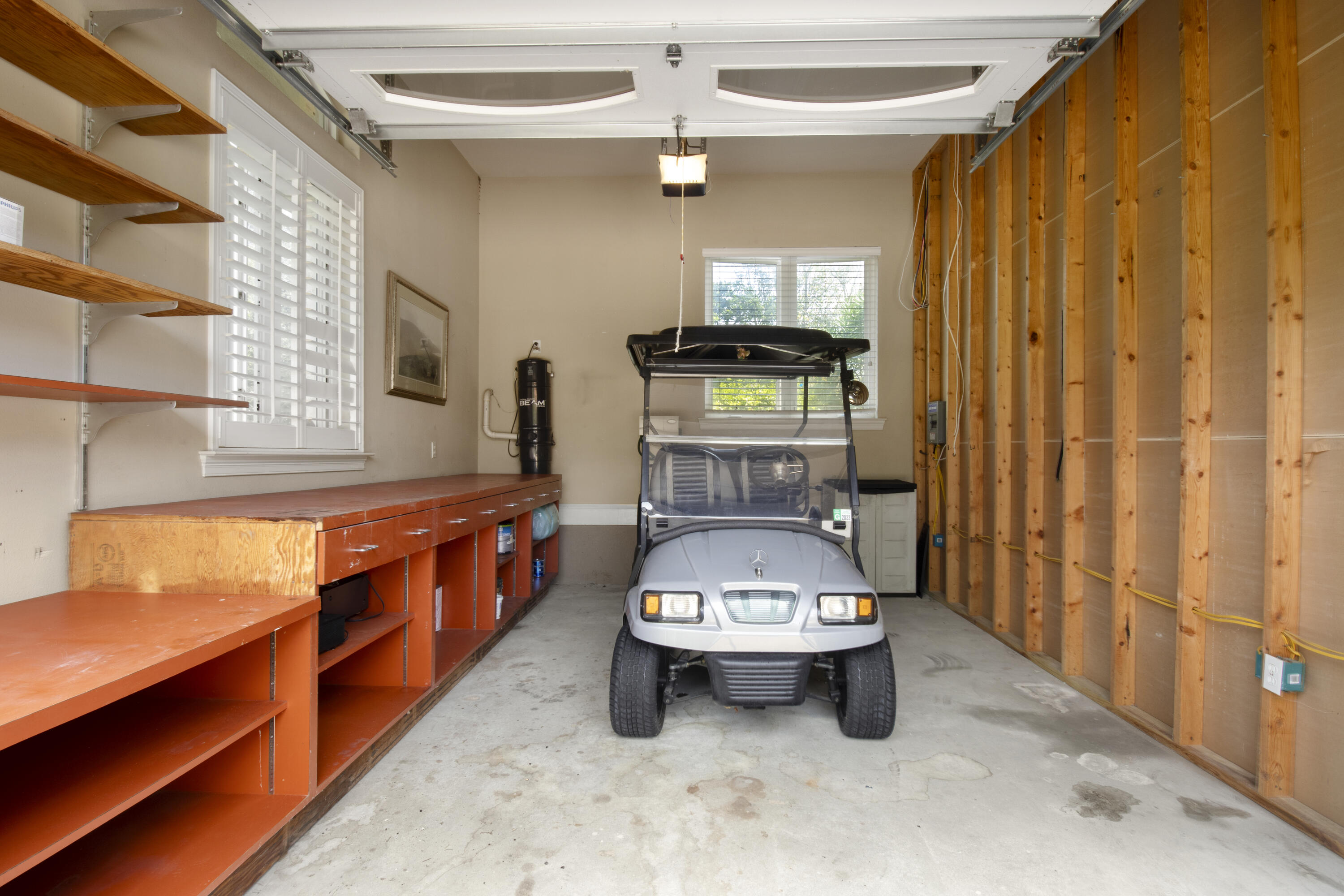 4304 Stonebridge Road Destin, FL 32541 - Photo 71 of 72 a room with furniture and window