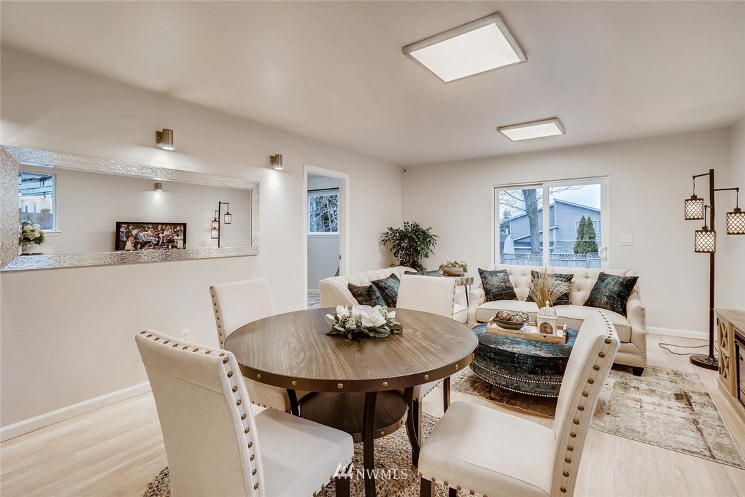 532 Northeast 98th Street Seattle, WA 98115 - Photo 27 of 37