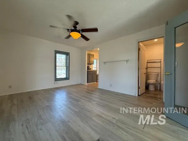$322,500 | 902 East Main Street, Weiser, ID 83672