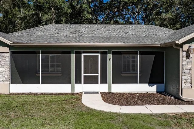 a view of outdoor space