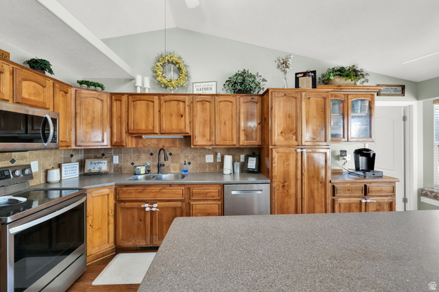 3322 West 500 North Clearfield, UT 84015 - Photo 9 of 30