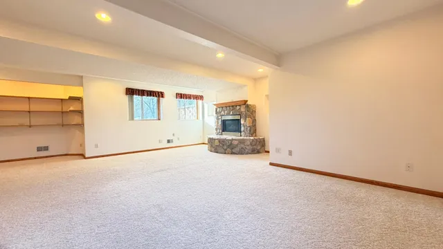 $510,000 | 4490 29th Street Southeast, Rochester, MN 55904